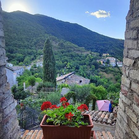 B&B Bivacco Frasassi Climbing & Trail Running House Genga  Exterior foto